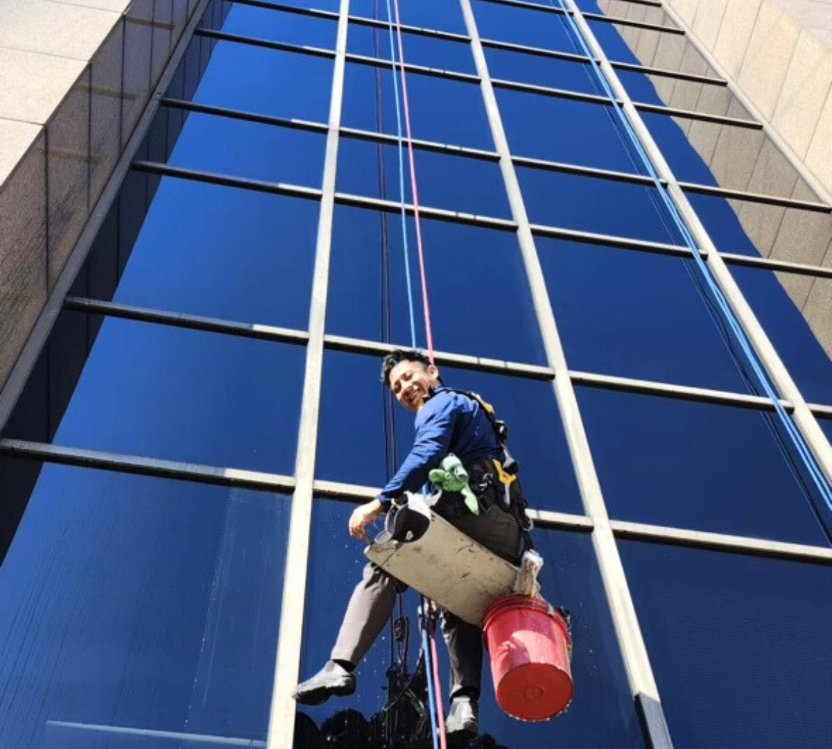 commercial window cleaning