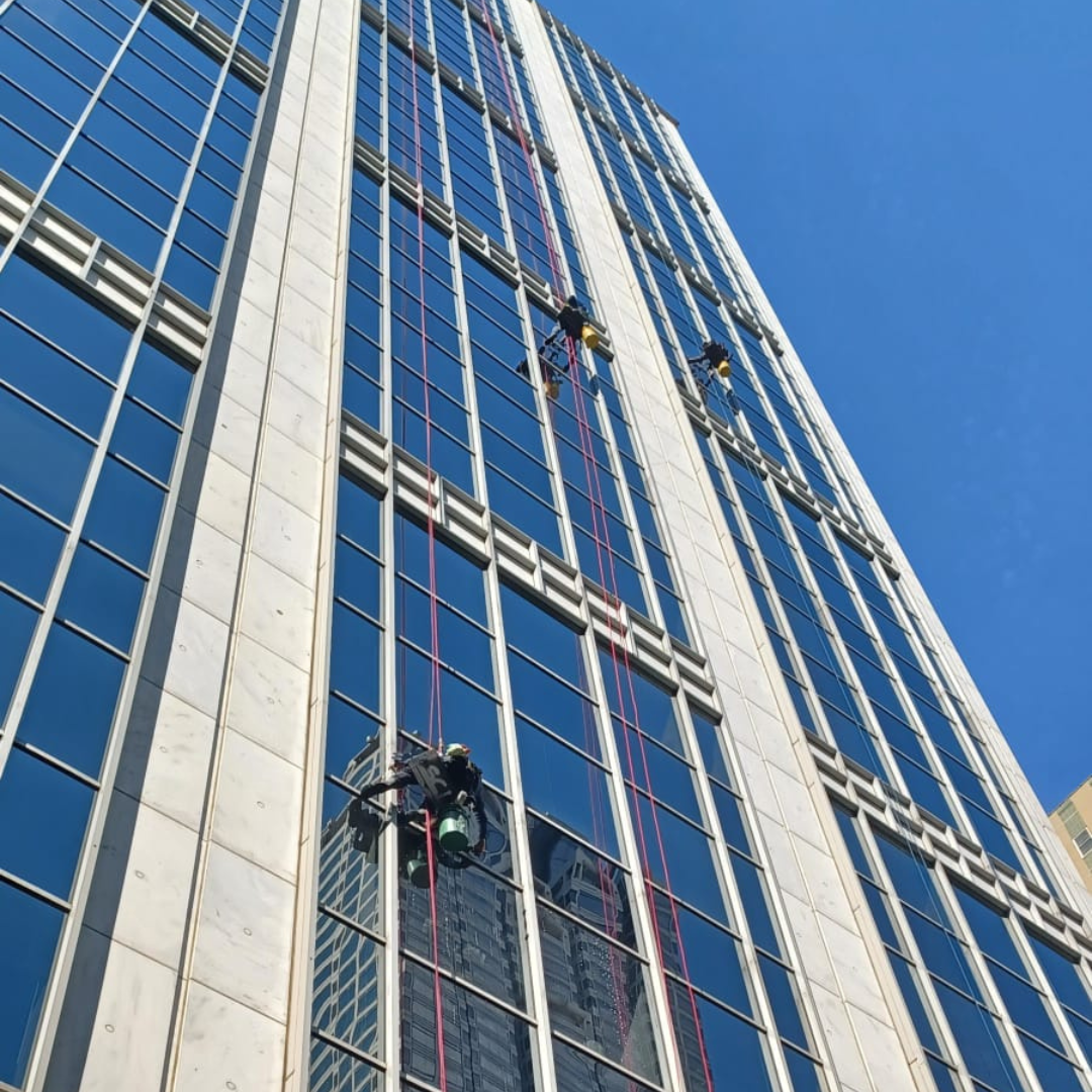 commercial building maintenance